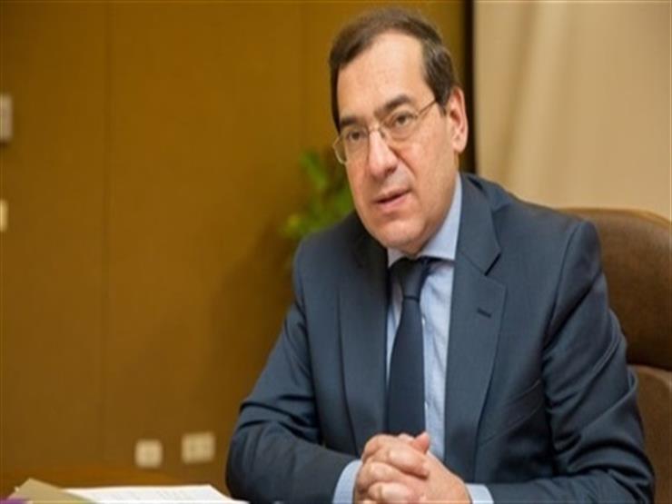 وزير البترول: أسعار بنزين 95 قد تنخفض أو ترتفع بداية من أبريل وزير البترول: أسعار بنزين 95 قد تنخفض أو ترتفع بداية من أبريل