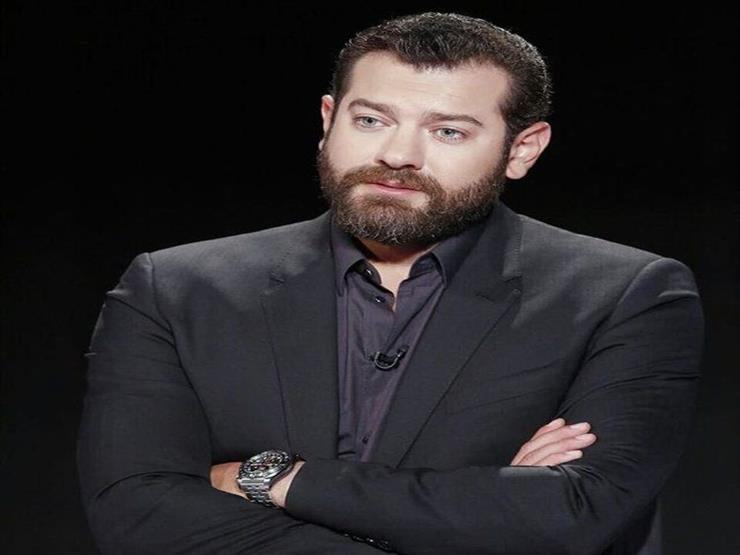 صورة| عمرو يوسف في حفل حماقي ساخرًا: "بنحتفل بألبوم أحمد حلمي" صورة| عمرو يوسف في حفل حماقي ساخرًا: "بنحتفل بألبوم أحمد حلمي"
