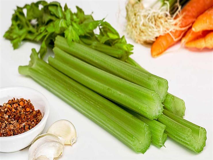 ما هي فوائد الكرفس في الحفاظ على الصحة وإنقاص الوزن؟ ما هي فوائد الكرفس في الحفاظ على الصحة وإنقاص الوزن؟