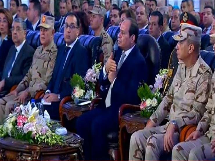 السيسي عن كثرة الإنجاب: بتتكلموا كأني مقصر في حقكم.. لا والله السيسي عن كثرة الإنجاب: بتتكلموا كأني مقصر في حقكم.. لا والله
