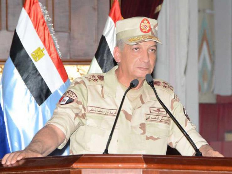 وزير الدفاع يغادر إلى فرنسا في زيارة رسمية تستغرق عدة أيام وزير الدفاع يغادر إلى فرنسا في زيارة رسمية تستغرق عدة أيام