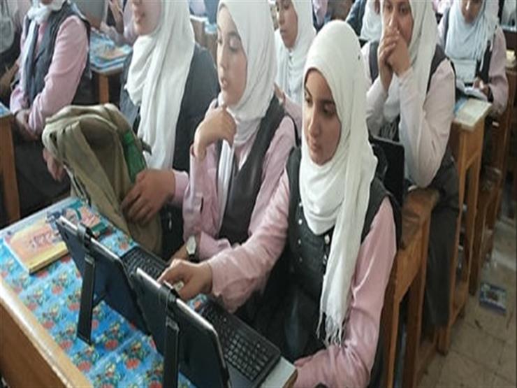 الحكومة توضح حقيقة تسليم الطالب تابلت جديد مجاناً في حال ضياع جهازه الشخصي الحكومة توضح حقيقة تسليم الطالب تابلت جديد مجاناً في حال ضياع جهازه الشخصي