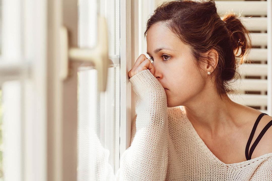 8 مشاكل نفسية تحدث بسبب "الكتمان".. (انفوجراف) 8 مشاكل نفسية تحدث بسبب "الكتمان".. (انفوجراف)