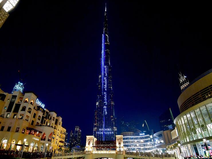 بالفيديو - اللحظات الأولى من احتفالات رأس السنة في دبي بالفيديو - اللحظات الأولى من احتفالات رأس السنة في دبي