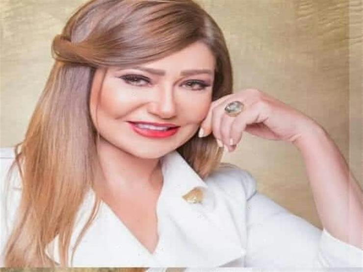 بالفيديو| تأكل 5 مرات يوميا.. ليلى علوي تكشف عن سر رشاقتها بالفيديو| تأكل 5 مرات يوميا.. ليلى علوي تكشف عن سر رشاقتها