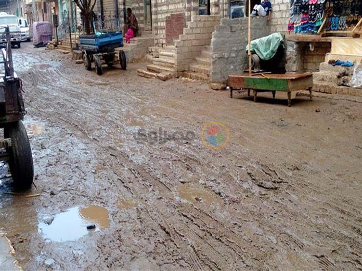برلماني للحكومة: القاهرة الكبرى غرقت فى "شبر مية" برلماني للحكومة: القاهرة الكبرى غرقت فى "شبر مية"