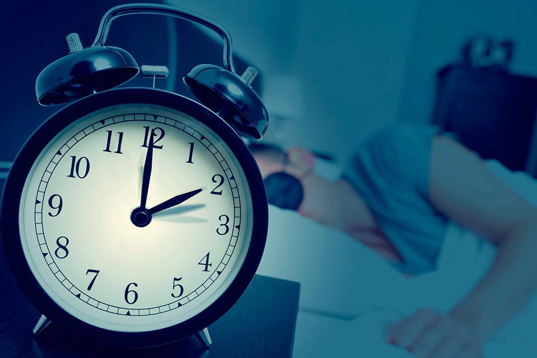 انتبه.. كثرة أو قلة النوم تصيبك بمشكلات خطيرة انتبه.. كثرة أو قلة النوم تصيبك بمشكلات خطيرة