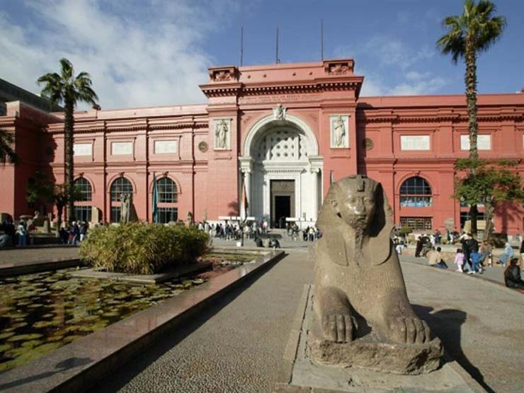 جولة إرشادية لأبناء شهداء مصر بالمتحف المصري في التحرير جولة إرشادية لأبناء شهداء مصر بالمتحف المصري في التحرير