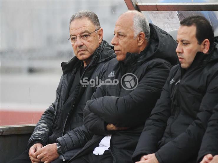 رئيس المقاصة: طلعت يوسف استقال لأسباب "ليس لنا علاقة بها" رئيس المقاصة: طلعت يوسف استقال لأسباب "ليس لنا علاقة بها"