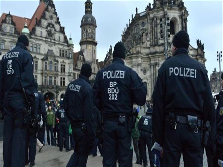 السلطات الألمانية تلقي القبض على 12 يمينيا خططوا لأعمال إرهابية السلطات الألمانية تلقي القبض على 12 يمينيا خططوا لأعمال إرهابية