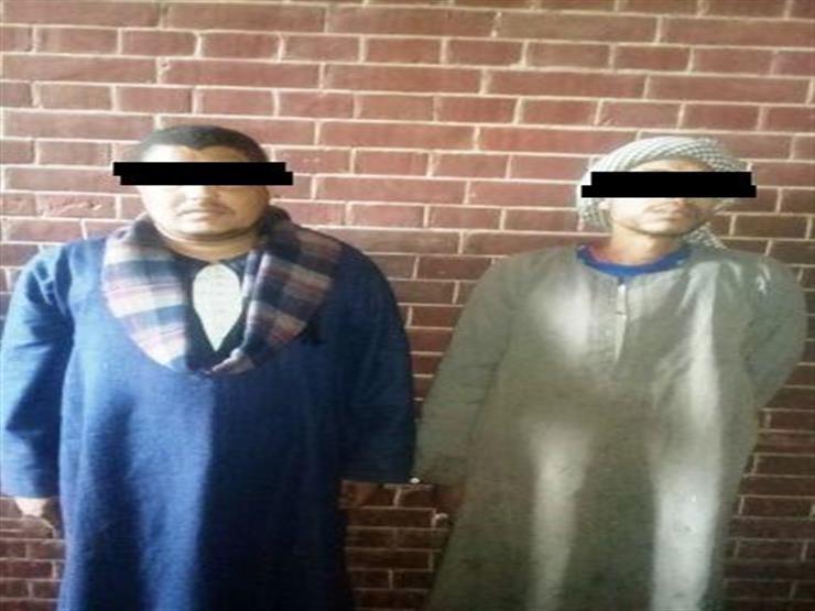القبض على اثنين لاتهماهما بإشعال النيران في "تاكسي" بأسيوط القبض على اثنين لاتهماهما بإشعال النيران في "تاكسي" بأسيوط
