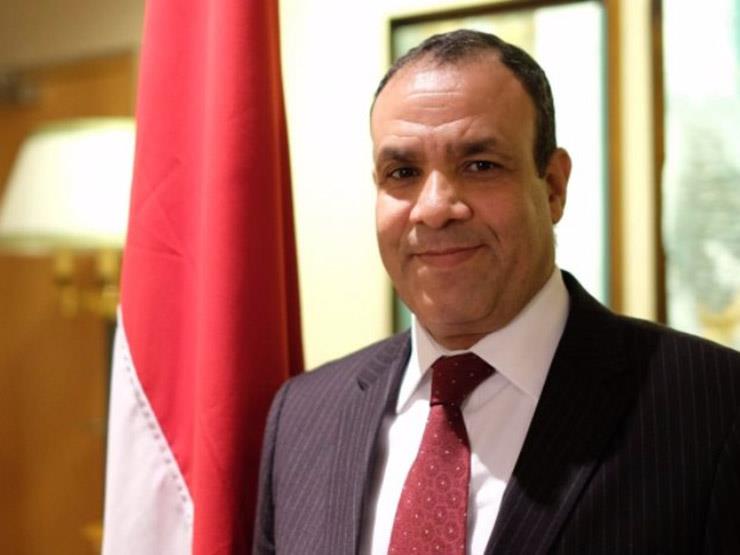 الرئيس الألمانى يكرم السفير السابق بدر عبد العاطى مطلع الأسبوع المقبل الرئيس الألمانى يكرم السفير السابق بدر عبد العاطى مطلع الأسبوع المقبل