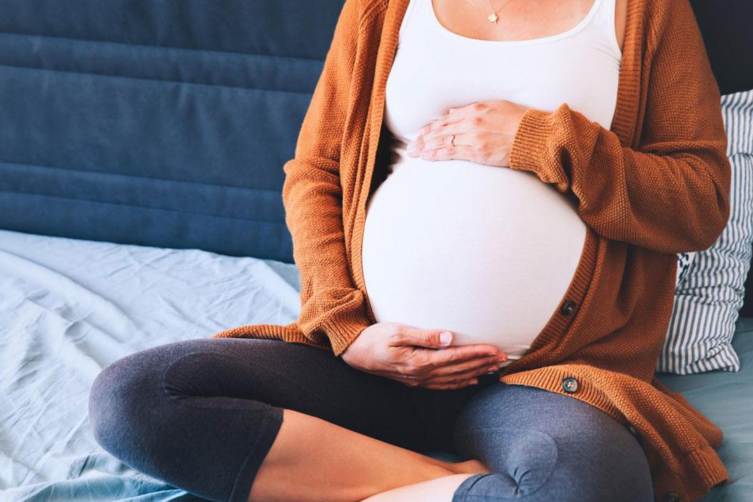 ما أسباب الحموضة في فترة الحمل وكيف تُعالج؟ الكونسلتو 