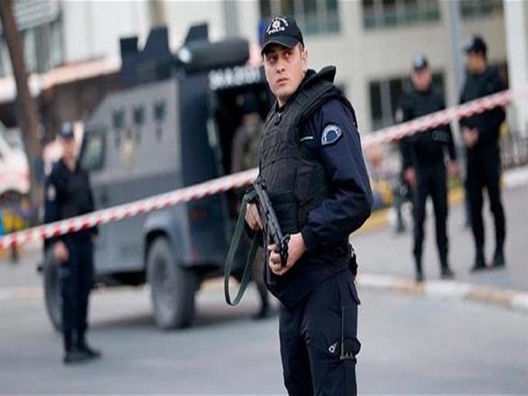 الأمن التركي يوقف 13 شخصا بشبهة الانتماء لـ"هيئة تحرير الشام" الأمن التركي يوقف 13 شخصا بشبهة الانتماء لـ"هيئة تحرير الشام"