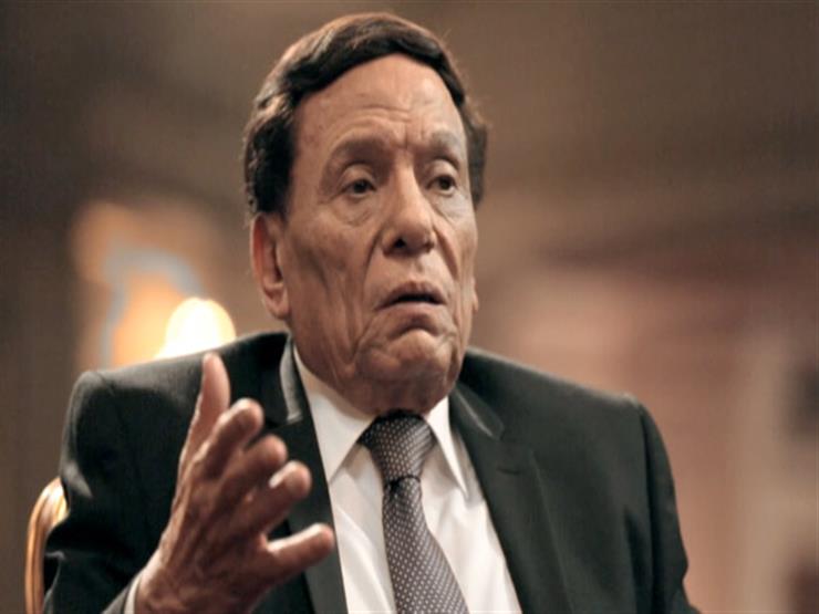 غريب في "فيلا الزعيم".. تفاصيل تسلل شاب طلب مقابلة عادل إمام غريب في "فيلا الزعيم".. تفاصيل تسلل شاب طلب مقابلة عادل إمام