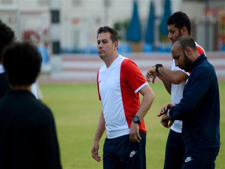 خالد جلال يقود مرانه الأول كمدرب للزمالك بعد رحيل جروس خالد جلال يقود مرانه الأول كمدرب للزمالك بعد رحيل جروس