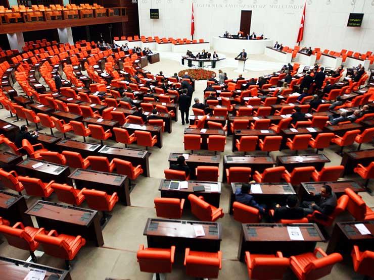 البرلمان التركي يوافق على تفويض أردوغان لنشر قوات في ليبيا البرلمان التركي يوافق على تفويض أردوغان لنشر قوات في ليبيا