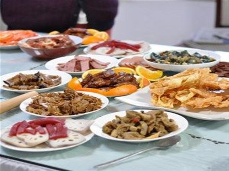 بعد تناول الوجبات الدسمة.. 5 طرق لحرق سعراتك الحرارية (صور) بعد تناول الوجبات الدسمة.. 5 طرق لحرق سعراتك الحرارية (صور)