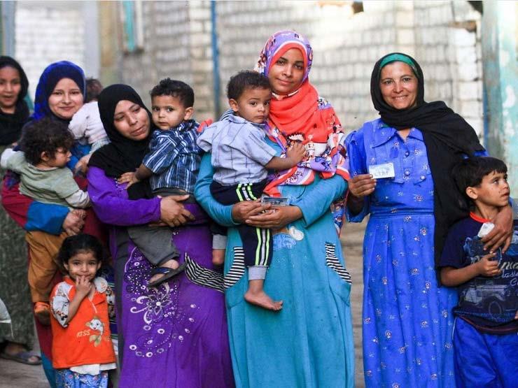 "اتنين كفاية".. كيف تخطط الحكومة للحد من الزيادة السكانية؟ (إنفوجرافيك) "اتنين كفاية".. كيف تخطط الحكومة للحد من الزيادة السكانية؟ (إنفوجرافيك)