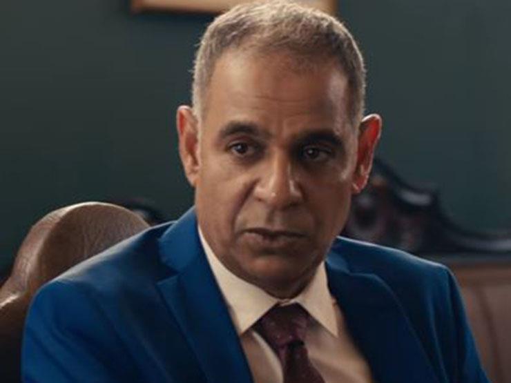 البزاوي يمازح كرارة :"انت راجع تجيب حقي ولا تشرب سجايري" البزاوي يمازح كرارة :"انت راجع تجيب حقي ولا تشرب سجايري"