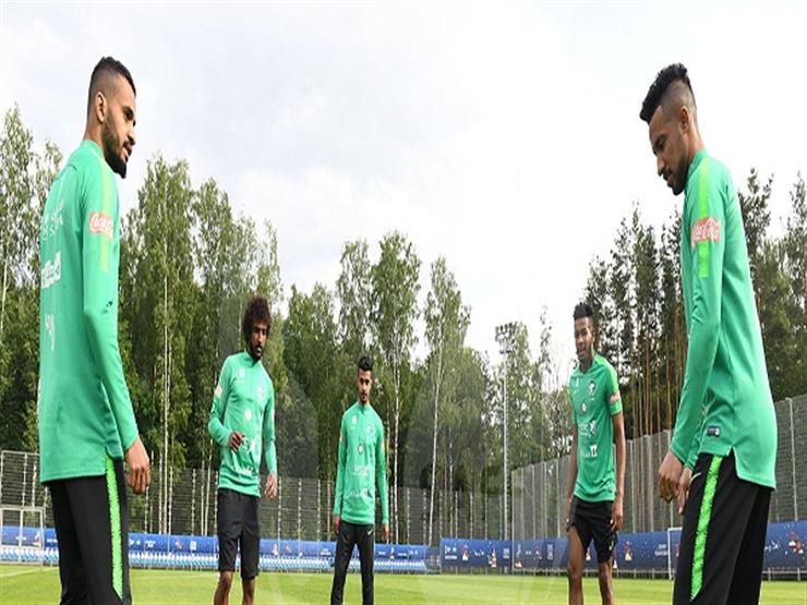 منافسو مصر في المونديال.. الأخضر يواصل استعداداته لمواجهة روسيا في الافتتاح منافسو مصر في المونديال.. الأخضر يواصل استعداداته لمواجهة روسيا في الافتتاح