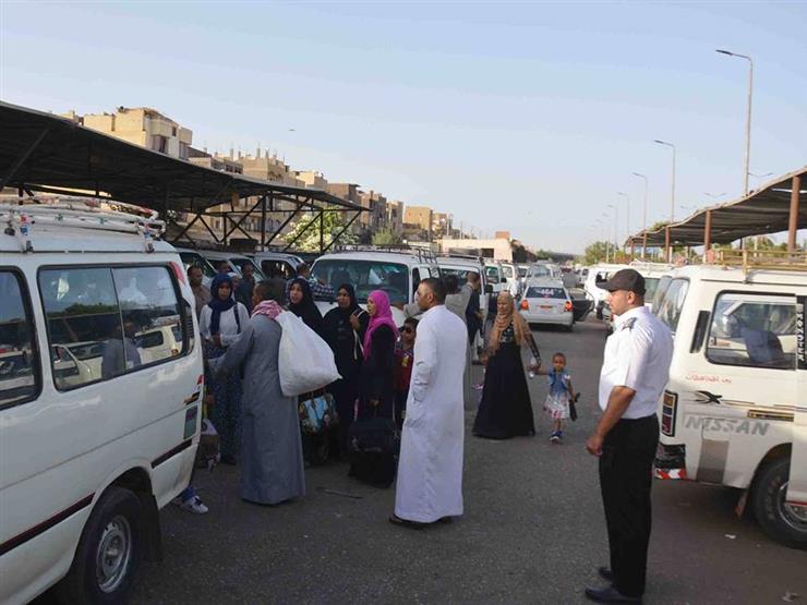 بالأسماء.. إحالة 14 سائقًا خالفوا "زيادة الأجرة" بالقاهرة للنيابة العامة بالأسماء.. إحالة 14 سائقًا خالفوا "زيادة الأجرة" بالقاهرة للنيابة العامة