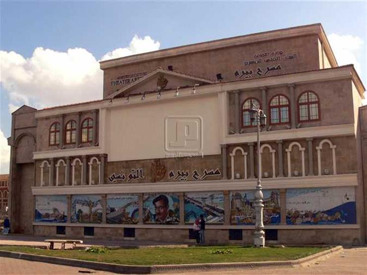 مد عرض"يوم أن قتلوا الغناء"على مسرح بيرم التونسي حتى نهاية يونيو مد عرض"يوم أن قتلوا الغناء"على مسرح بيرم التونسي حتى نهاية يونيو
