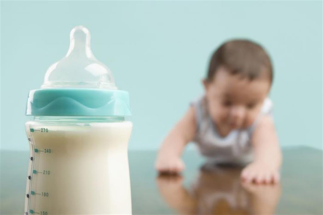 كيف تقدم حليب الأبقار لرضيعك؟ كيف تقدم حليب الأبقار لرضيعك؟