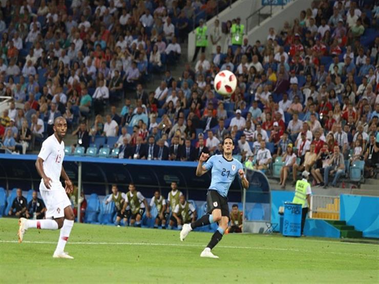 كافاني يفوز بجائزة رجل مباراة أوروجواي والبرتغال كافاني يفوز بجائزة رجل مباراة أوروجواي والبرتغال