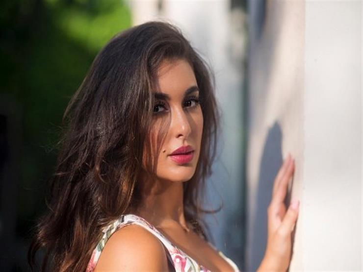 ياسمين صبري تحتفل بـ 7 ملايين مشاهدة لبرومو ليلة هنا وسرور مصراوى
