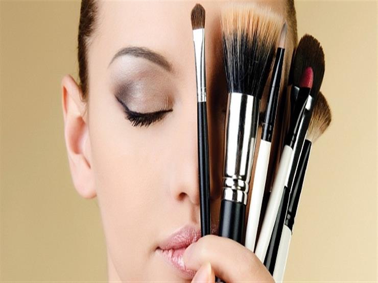 أخطاء شائعة ترتكبيها عند استخدامك المكياج أخطاء شائعة ترتكبيها عند استخدامك المكياج