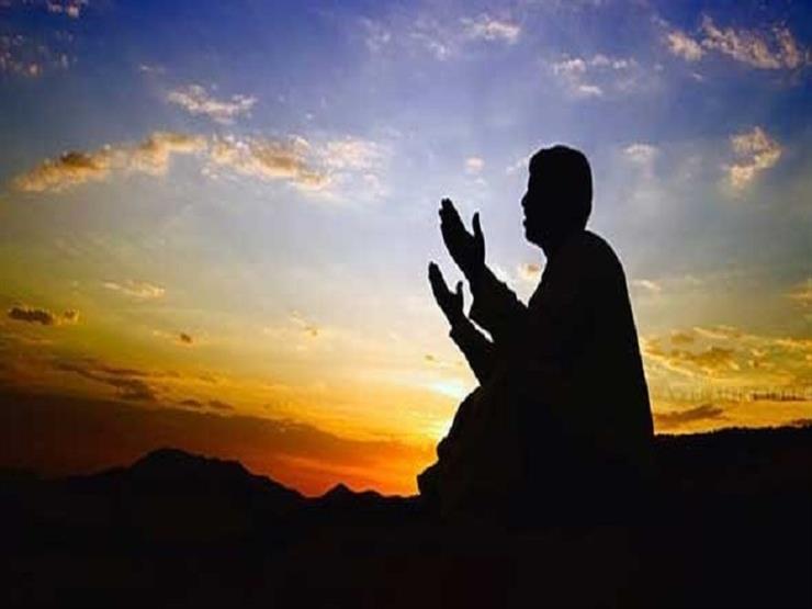 لم أزر قبر والدي منذ أكثر من عام لبعد المكان.. المفتي السابق يرد لم أزر قبر والدي منذ أكثر من عام لبعد المكان.. المفتي السابق يرد