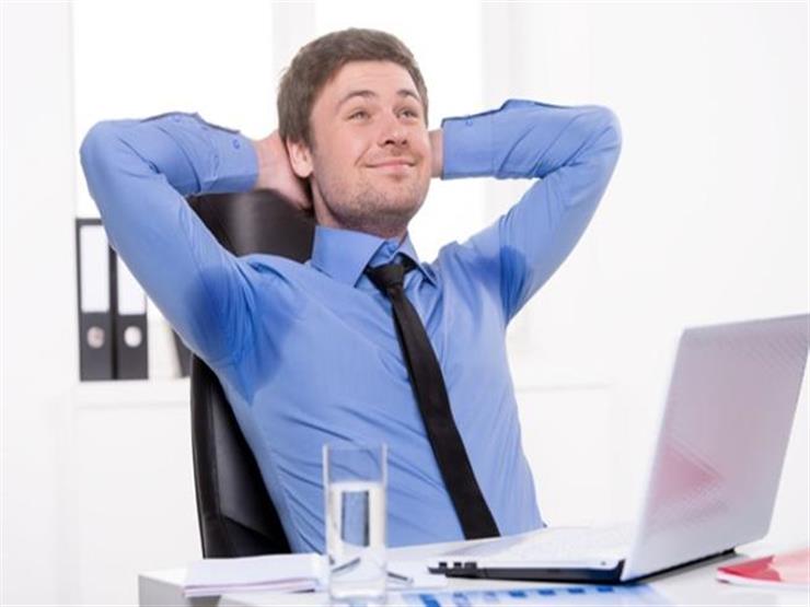 في الصيف.. 5 نصائح لمنع ظهور بقع العرق على الملابس في الصيف.. 5 نصائح لمنع ظهور بقع العرق على الملابس