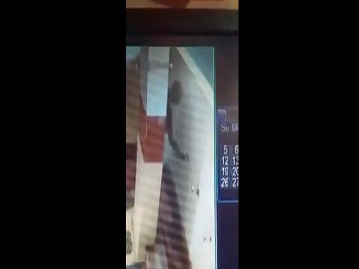بالفيديو.. كاميرا مراقبة كشفت "حرامي حنفيات مسجد" بالبحيرة بالفيديو.. كاميرا مراقبة كشفت "حرامي حنفيات مسجد" بالبحيرة