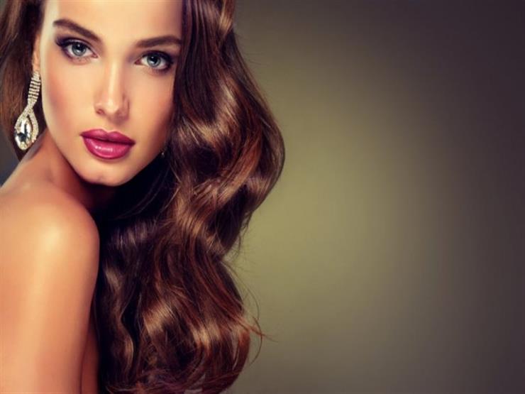 تعرفي على فوائد زيت الخروع لجمال شعرك تعرفي على فوائد زيت الخروع لجمال شعرك