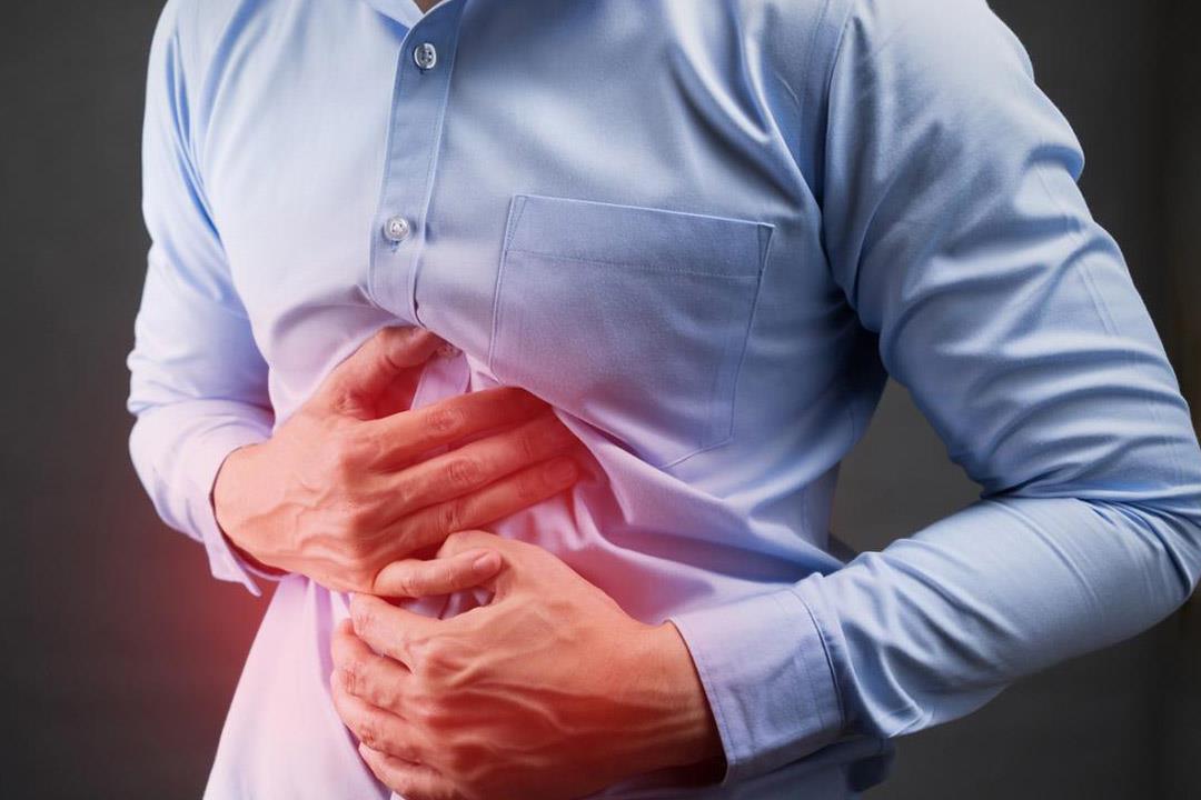 أسباب متعددة لسرطان القولون.. هذه أعراضه أسباب متعددة لسرطان القولون.. هذه أعراضه