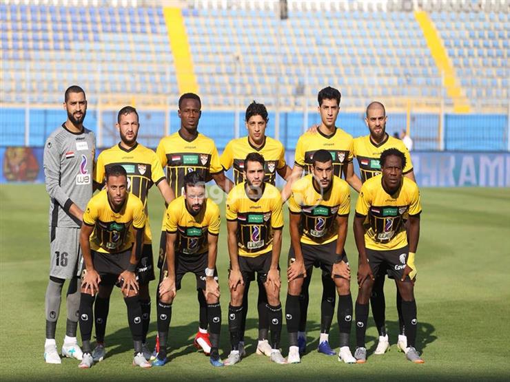 حارس الانتاج الحربي: أشجع الأهلي.. ولا أمانع اللعب للزمالك حارس الانتاج الحربي: أشجع الأهلي.. ولا أمانع اللعب للزمالك