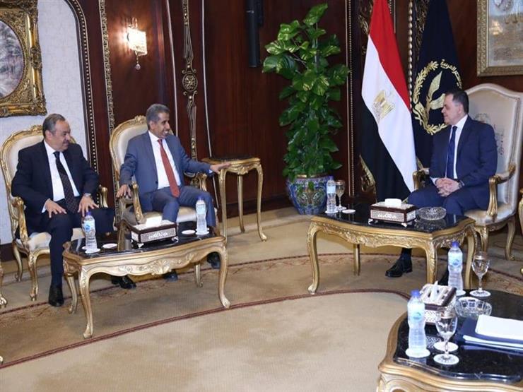 وزير الداخلية يلتقي أمين عام مجلس وزراء الداخلية العرب (صور) وزير الداخلية يلتقي أمين عام مجلس وزراء الداخلية العرب (صور)