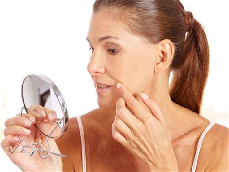 تجنبي هذه العادات التجميلية بعد تجاوزك الـ30 عامًا تجنبي هذه العادات التجميلية بعد تجاوزك الـ30 عامًا