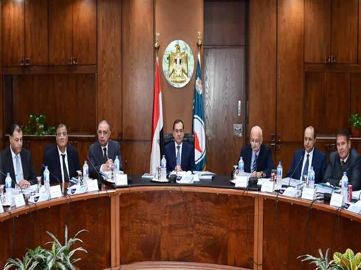 "إيجاس": 16 كشفا غازيا بالدلتا الأرضية والصحراء الغربية العام الماضي "إيجاس": 16 كشفا غازيا بالدلتا الأرضية والصحراء الغربية العام الماضي