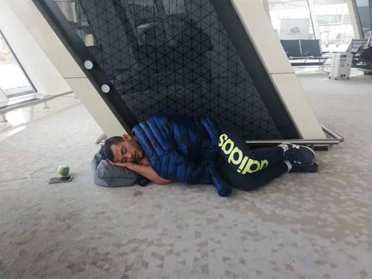 انتهاء أزمة بطل مصر للجودو بعد توقيفه في مطار أذربيجان انتهاء أزمة بطل مصر للجودو بعد توقيفه في مطار أذربيجان