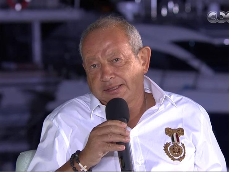 نجيب ساويرس مازحًا: "أنا وسميح بنصطاد بعض في الغلط.. وأنا أكبر منه سنًا وأصغر عقلاً" نجيب ساويرس مازحًا: "أنا وسميح بنصطاد بعض في الغلط.. وأنا أكبر منه سنًا وأصغر عقلاً"