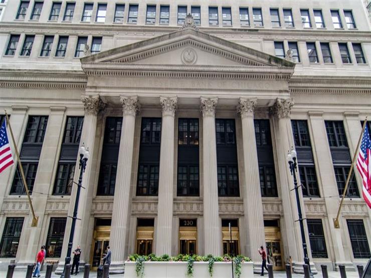 المركزي الأمريكي يرفع سعر الفائدة إلى نطاق 2-2.5% المركزي الأمريكي يرفع سعر الفائدة إلى نطاق 2-2.5%