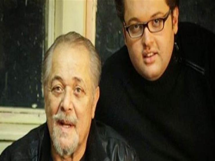 بالصور هكذا أعلن نجل محمود عبد العزيز خبر خطبته مصراوى