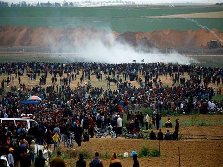 جمعة مواجهات جديدة ضمن مسيرات العودة بين الفلسطينيين والجيش الاحتلال جمعة مواجهات جديدة ضمن مسيرات العودة بين الفلسطينيين والجيش الاحتلال