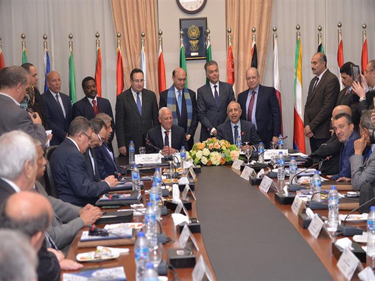 بحضور مميش.. تجديد عقد انتفاع فرع الأكاديمية العربية ببورسعيد لـ25 عامًا (صور) بحضور مميش.. تجديد عقد انتفاع فرع الأكاديمية العربية ببورسعيد لـ25 عامًا (صور)