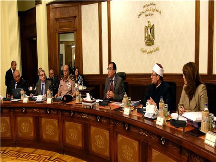 أبرزها "تسريح العمال وأدوية مسرطنة".. الحكومة تنفي 10 شائعات -فيديوجرافيك أبرزها "تسريح العمال وأدوية مسرطنة".. الحكومة تنفي 10 شائعات -فيديوجرافيك