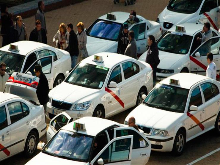 خدمات "أوبر" تجبر سائقي التاكسي في العاصمة الإسبانية على الإضراب خدمات "أوبر" تجبر سائقي التاكسي في العاصمة الإسبانية على الإضراب