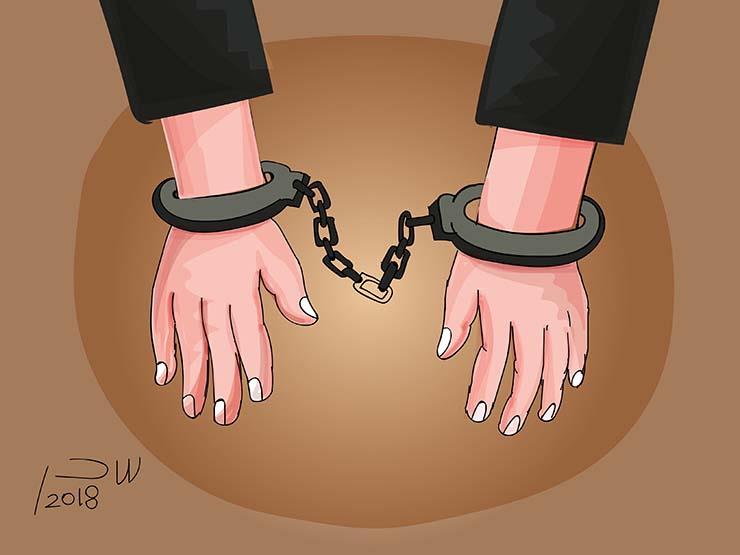 هشمت رأسها بـ"يد الهون".. إحالة خادمة متهمة بقتل "طبيبة النزهة" للجنايات هشمت رأسها بـ"يد الهون".. إحالة خادمة متهمة بقتل "طبيبة النزهة" للجنايات