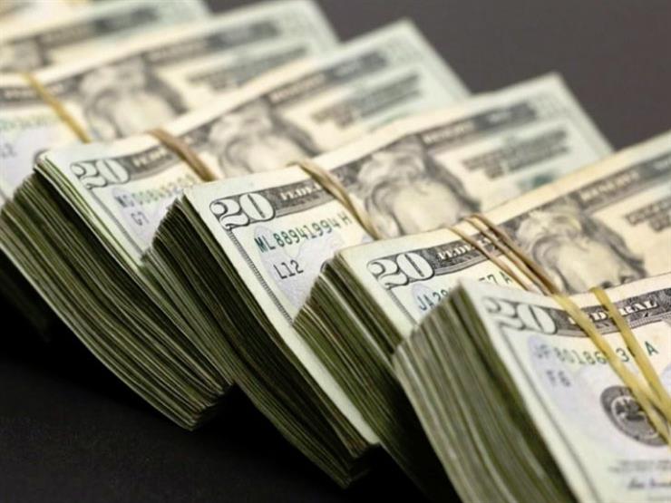 عالميًا.. الدولار يتجه إلى أول ارتفاع أسبوعي في أكثر من شهر عالميًا.. الدولار يتجه إلى أول ارتفاع أسبوعي في أكثر من شهر
